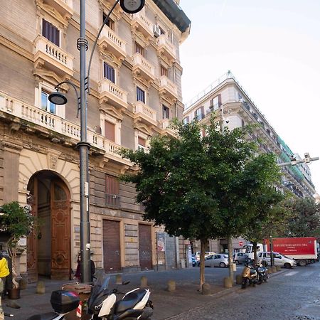 New In!Amalie At Santa Lucia Apartamento Nápoles Exterior foto
